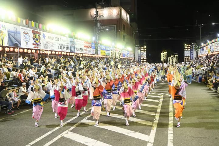 【2025年】徳島・鳴門市阿波おどり徹底ガイド｜日程・アクセス・楽しみ方