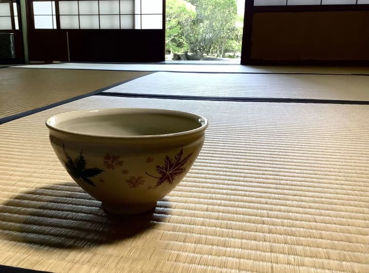 三重県松阪市｜旧長谷川治郎兵衛家でお茶を体験＆紅葉ライトアップも！